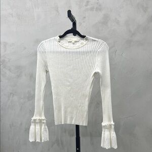 Elegant White Ribbed Women's Top